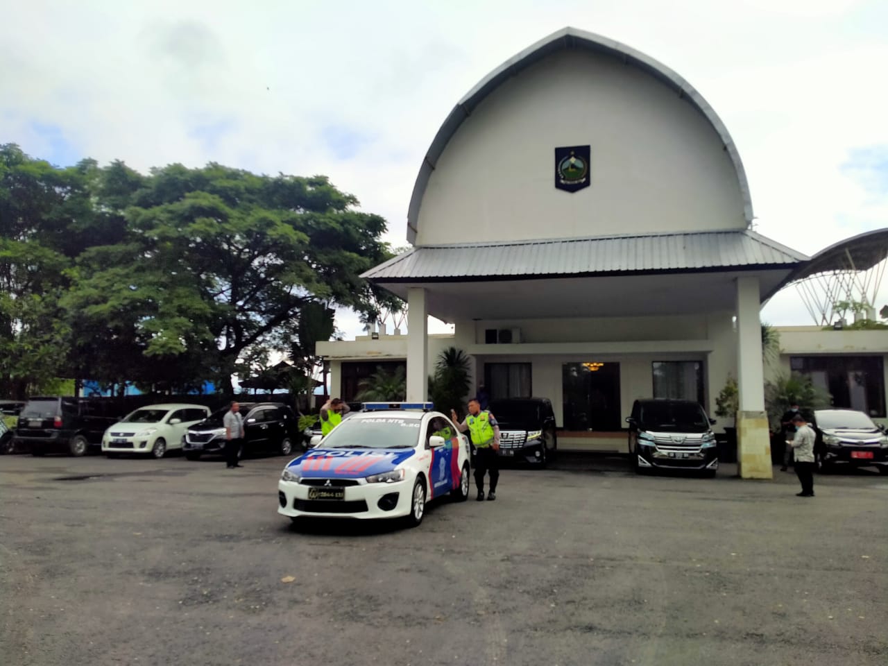 Galery Rental Mobil Lepas Kunci